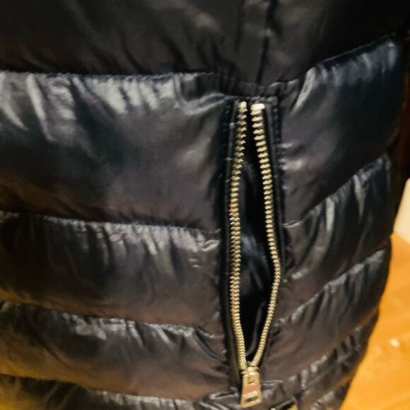 Andrew Marc Medium Down Jacket - Picture 8 of 9